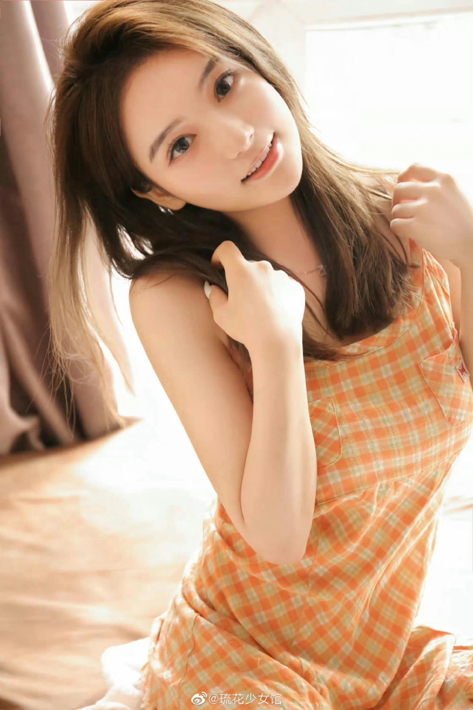 假面女郎 封面